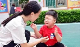 幼儿园小孩爆料爸妈视频,爸妈视频里的温馨瞬间